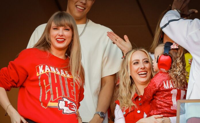 Taylor Swift fans still won't accept Brittany Mahomes : Please stop